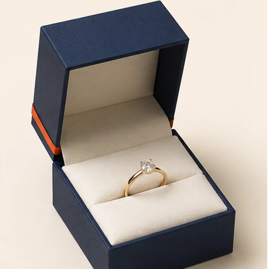 Compact rigid jewelry box for rings and earrings